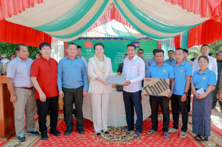 donate-laptops-to-cambodian-schools-education-impact