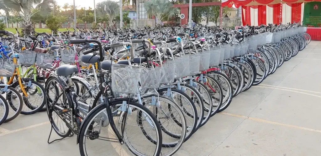 On November 27, 2018, SSF proudly distributed 600 bicycles to students in one of Cambodia’s 25 provinces. Each bicycle represented a child who could now attend school safely and consistently.